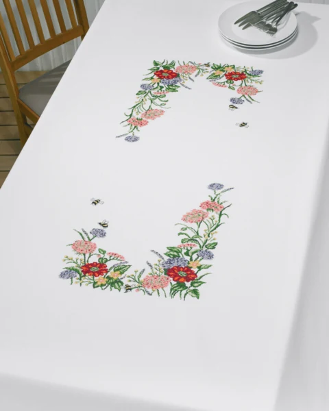 Broderikit Markblomster 140 x 230 cm