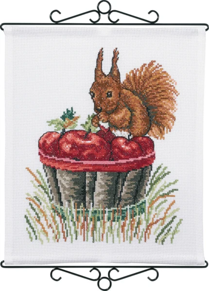 Broderikit Egern og æbler 40 x 46 cm