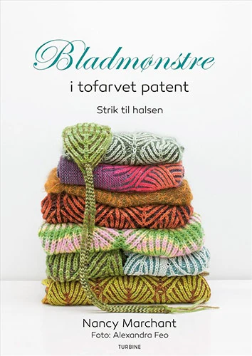 Bladmønstre i tofarvet patent - strik til halsen