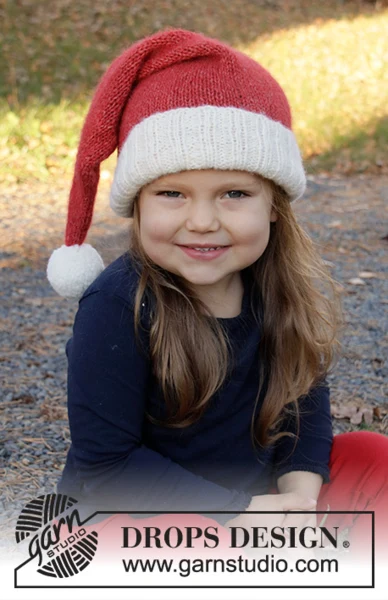 32-21 Sleepy Santa Hat by DROPS Design