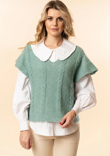 1853 Vest med fletninger