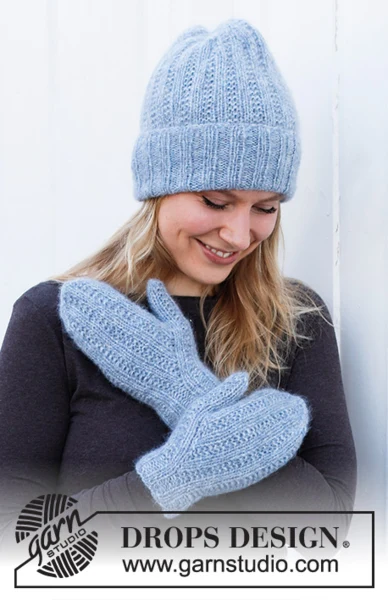 214-30 Winter Powder Set by DROPS Design