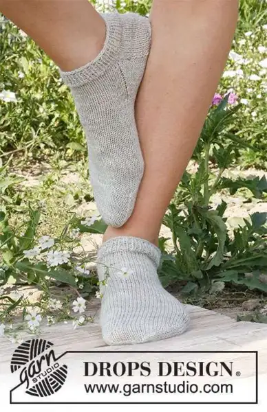 229-21 Sunny Sneaker by DROPS Design