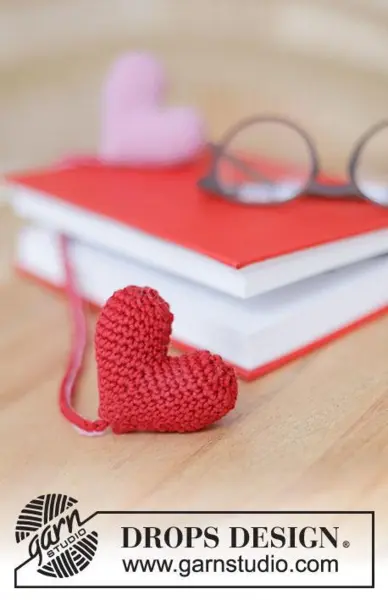 0-1592 Book Lovers by DROPS Design