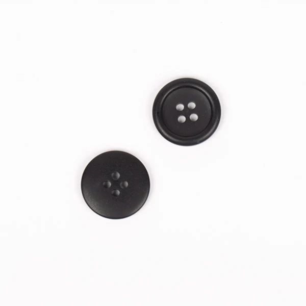 DROPS Matte Black, Knap, 18 mm (nr. 817)