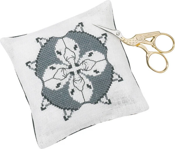 Broderikit Nålepude, ræv 11 x 11 cm