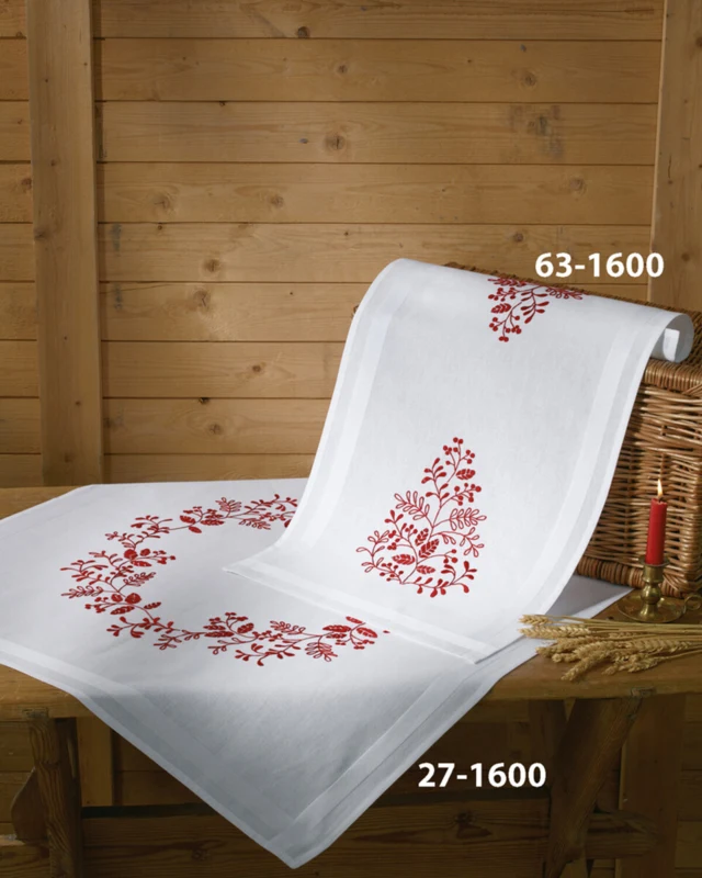 Broderikit Jul i rødt 40 x 80 cm
