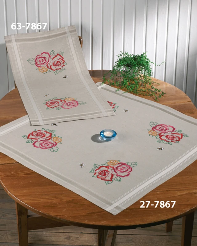 Broderikit Roser & humlebi 40 x 80 cm