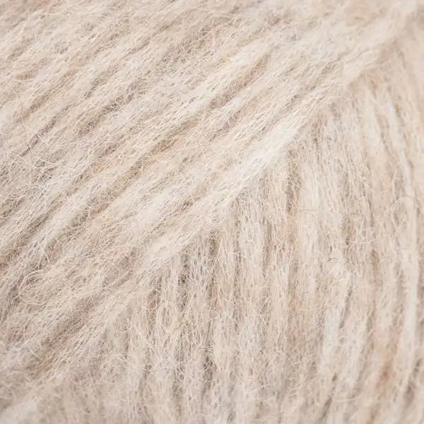 DROPS Air 55 Lys beige (Uni Colour)