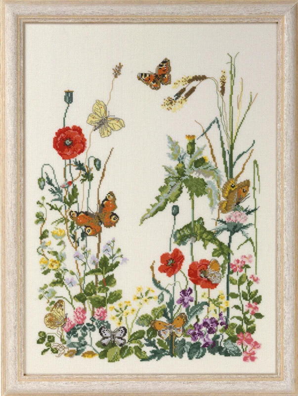Broderikit 8 sommerfugle 33 x 45 cm R5409