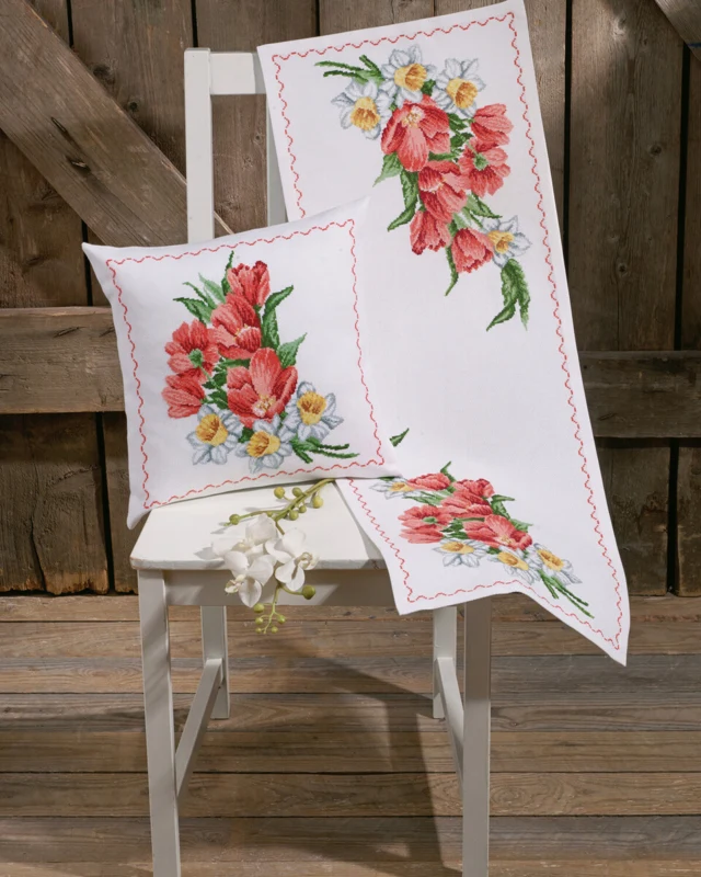 Broderikit Tulipan pude 35 x 35 cm