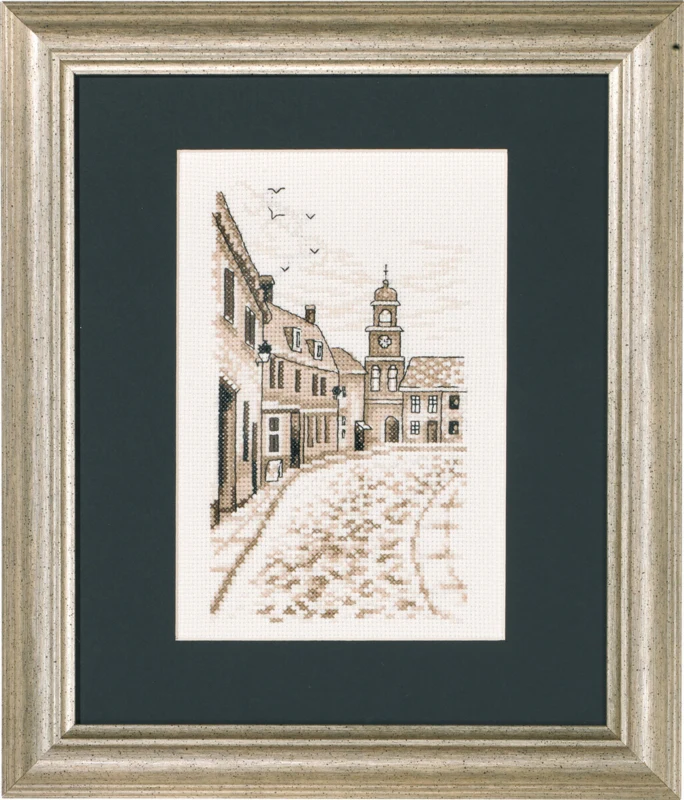 Broderikit Landsbyen R5329/99 PP 23 x 28cm