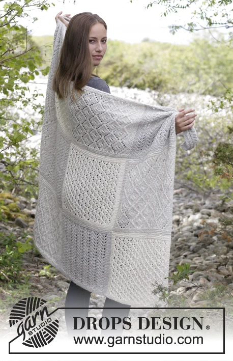 181-32 Twelve Clouds by DROPS Design