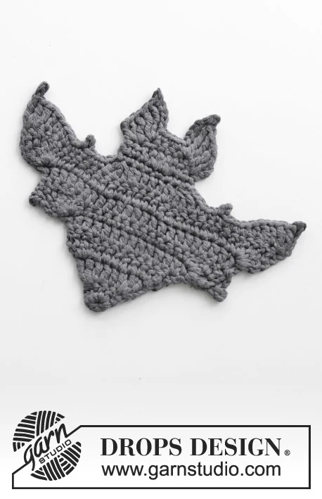 0-1391 Bat Attack! by DROPS Design