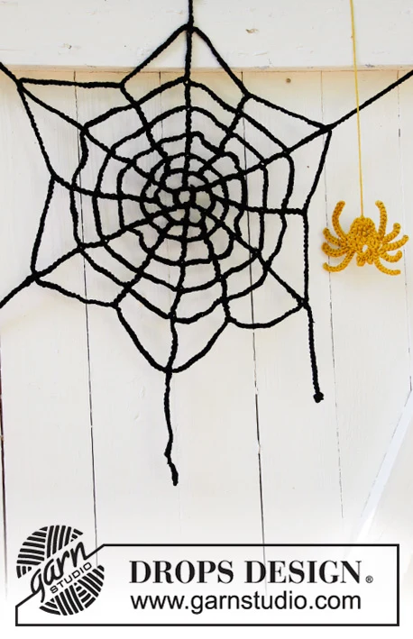 0-1426 Miss Spider's House by DROPS Design