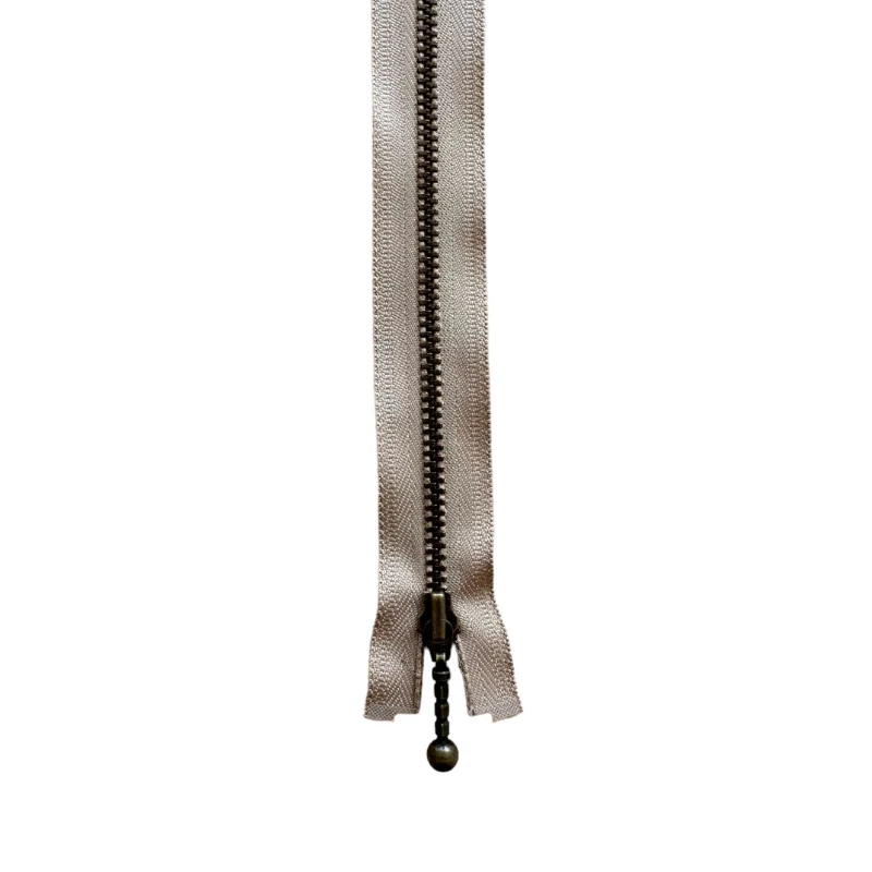 YKK Delbar Lynlås Antik Messing 4 mm 35 cm 573