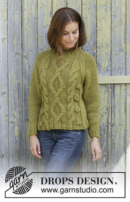 196-32 Green Tea by DROPS Design