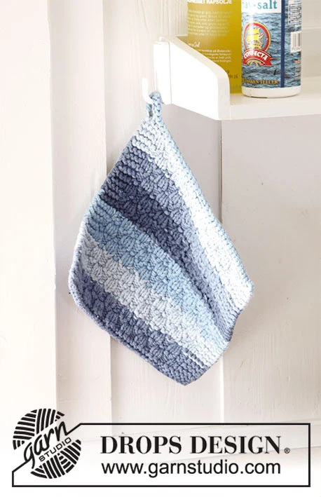 189-19 Cornish Blues by DROPS Design