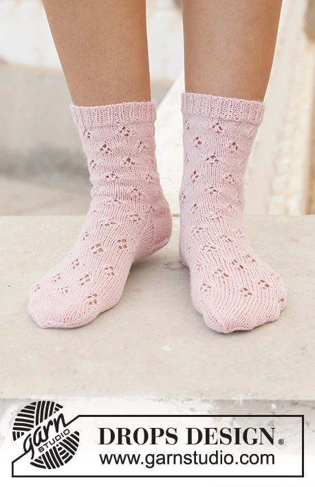 198-18 Step into Spring by DROPS Design