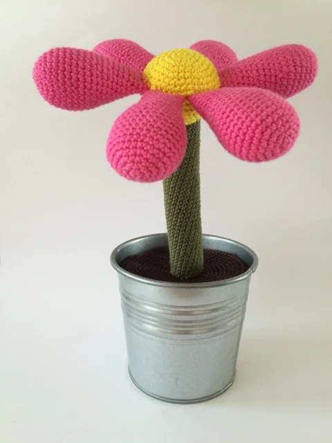 Blomst i zinkspand
