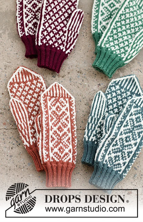 214-66 Clapping Elves by DROPS Design