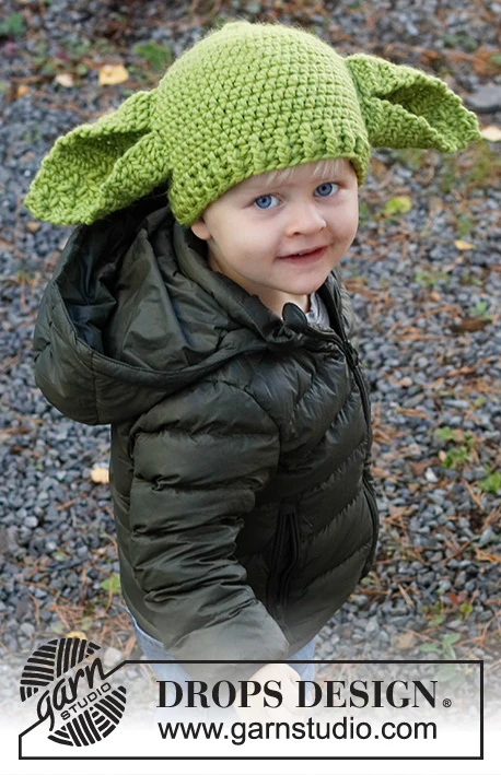 37-23 Green Ears by DROPS Design