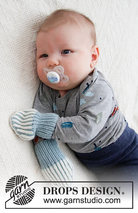 36-10 Tiny Mitts by DROPS Design