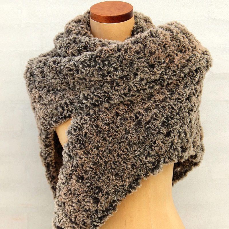 Go Handmade Granny Sjal Fur Lux
