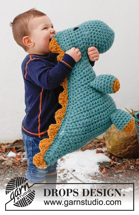 41-29 Dino Cuddles by DROPS Design