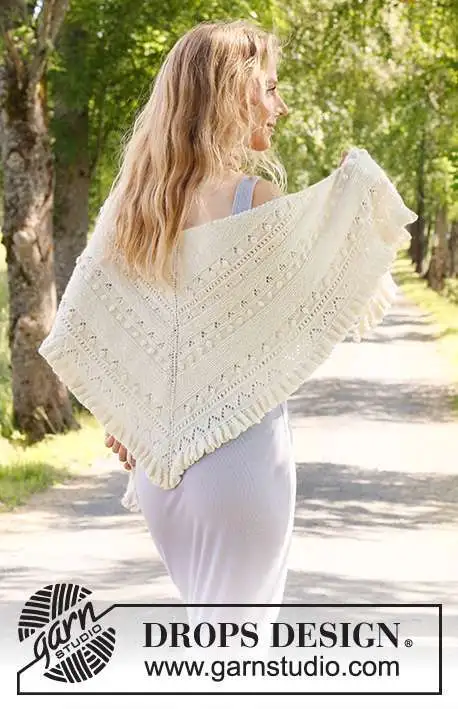 229-9 Ruffles Dream by DROPS Design