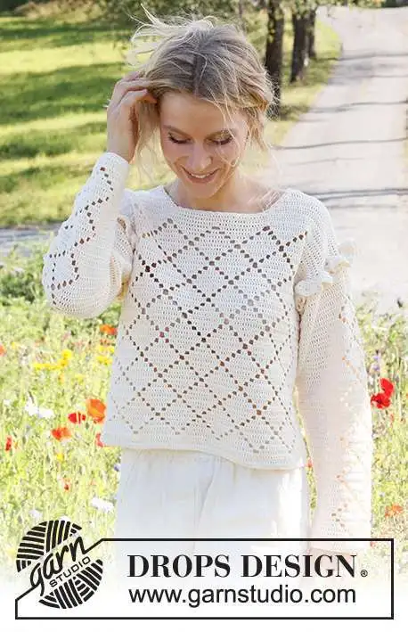 230-44 Harlequin Ruffles by DROPS Design
