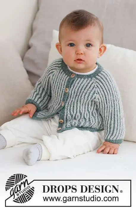 43-18 Harbour Highlights Cardigan by DROPS Design