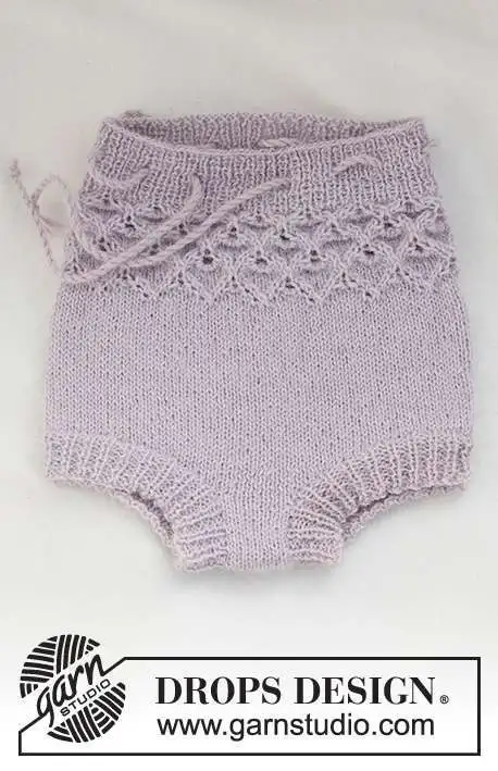43-13 Bellflower Shorts by DROPS Design