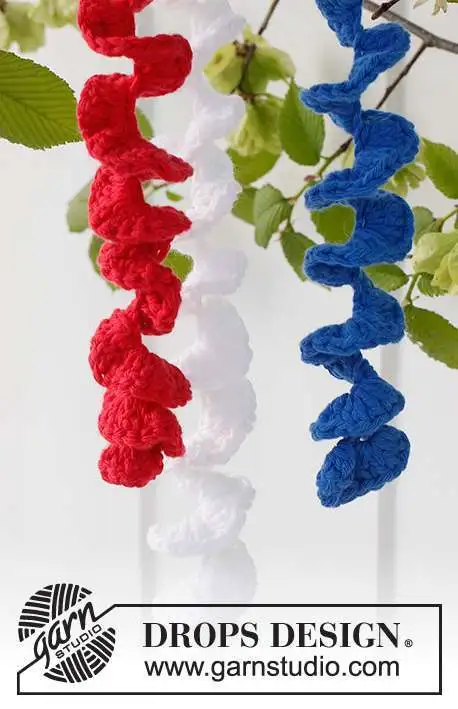 0-1569 Happy Swirls by DROPS Design