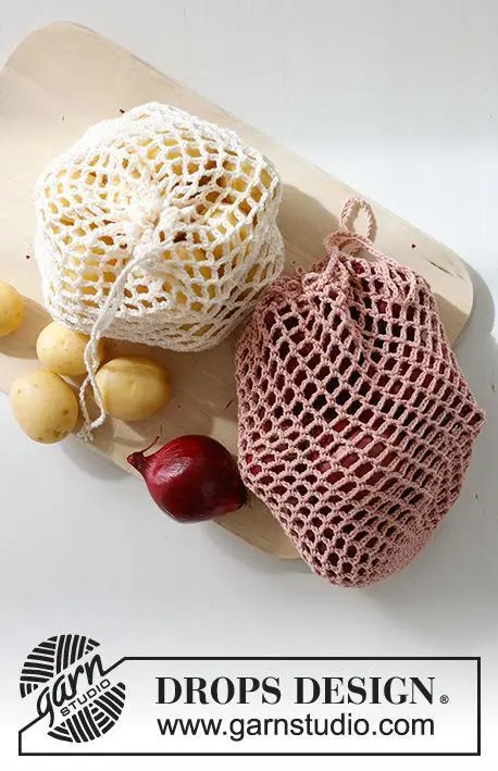 234-76 Seasonal Fruit by DROPS Design