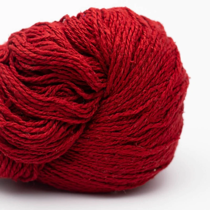 BC Garn Soft Silk 042 Mørkerød