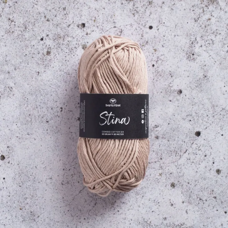 Svarta Fåret Stina 222 Skal beige