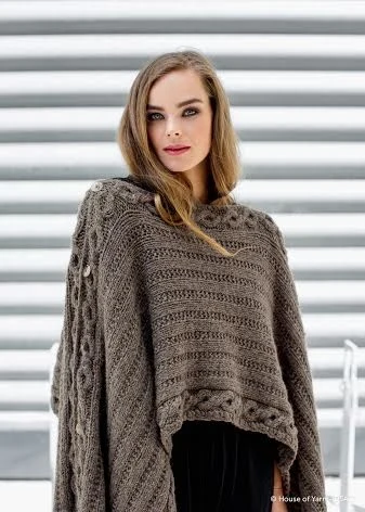 MR37-12 Poncho / halsterklæde / vest