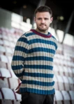 H1737 Ribstrikket herresweater med striber